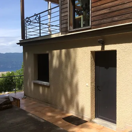 Avec Vue Sur Le Du Bourget Apartment